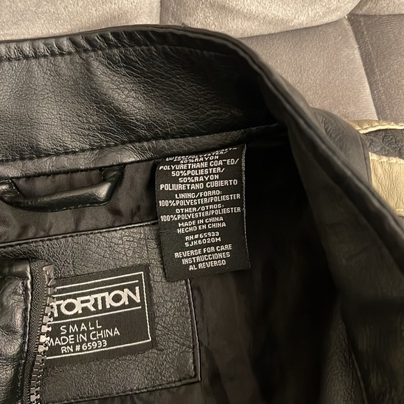 Vegan leather men’s small jacket - Picture 3 of 7